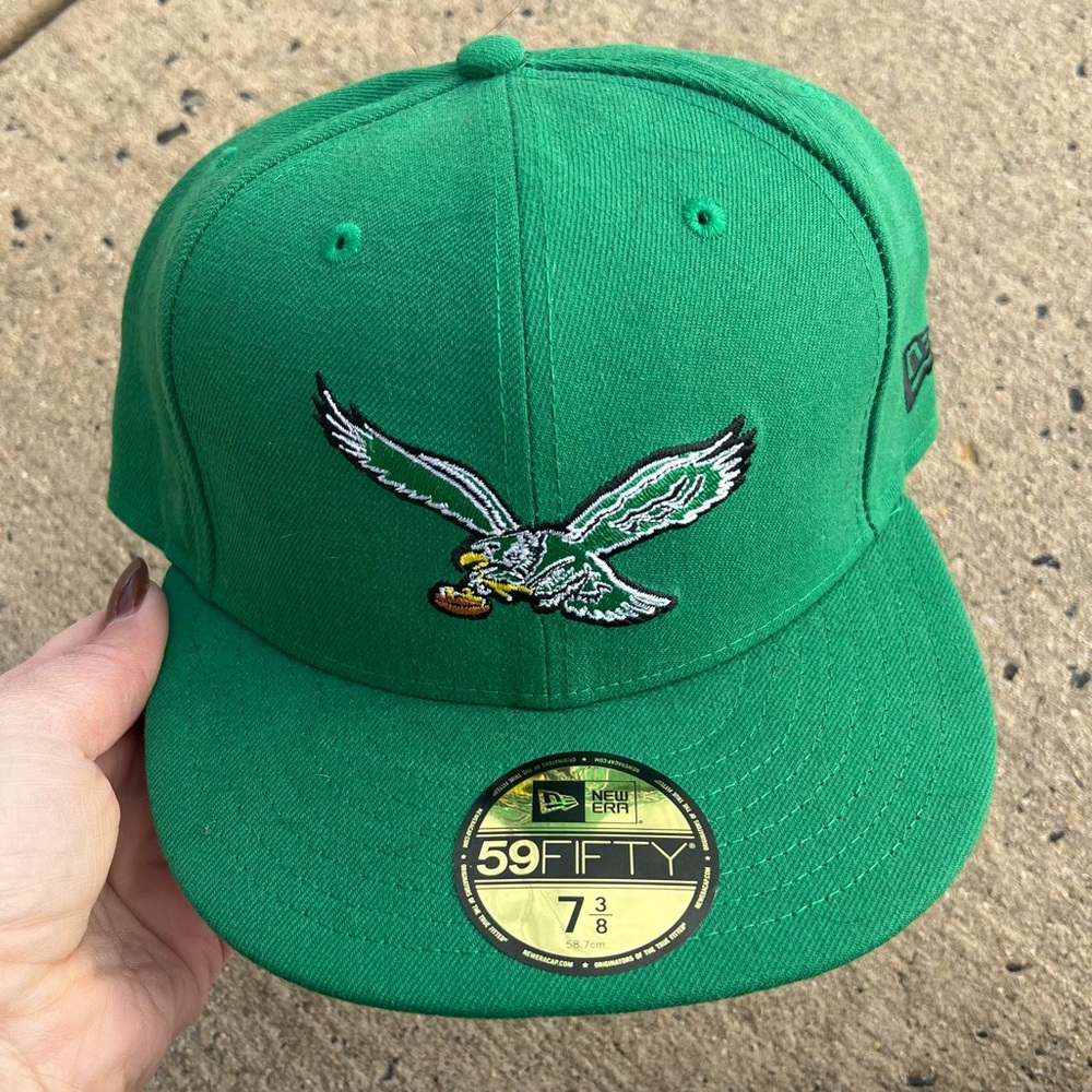 New Era 59Fifty Philadelphia Eagles Kelly Green Retro Logo Fitted Hat Size 7 3/8